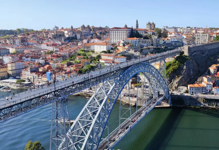 Weed in Porto: Cannabis Laws, Possession Guidelines, and Traveler Advice (2026)