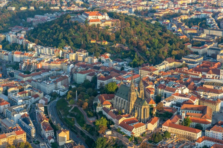 Weed in Brno (2026): Legal Framework, Local Practice, and Visitor Guidance