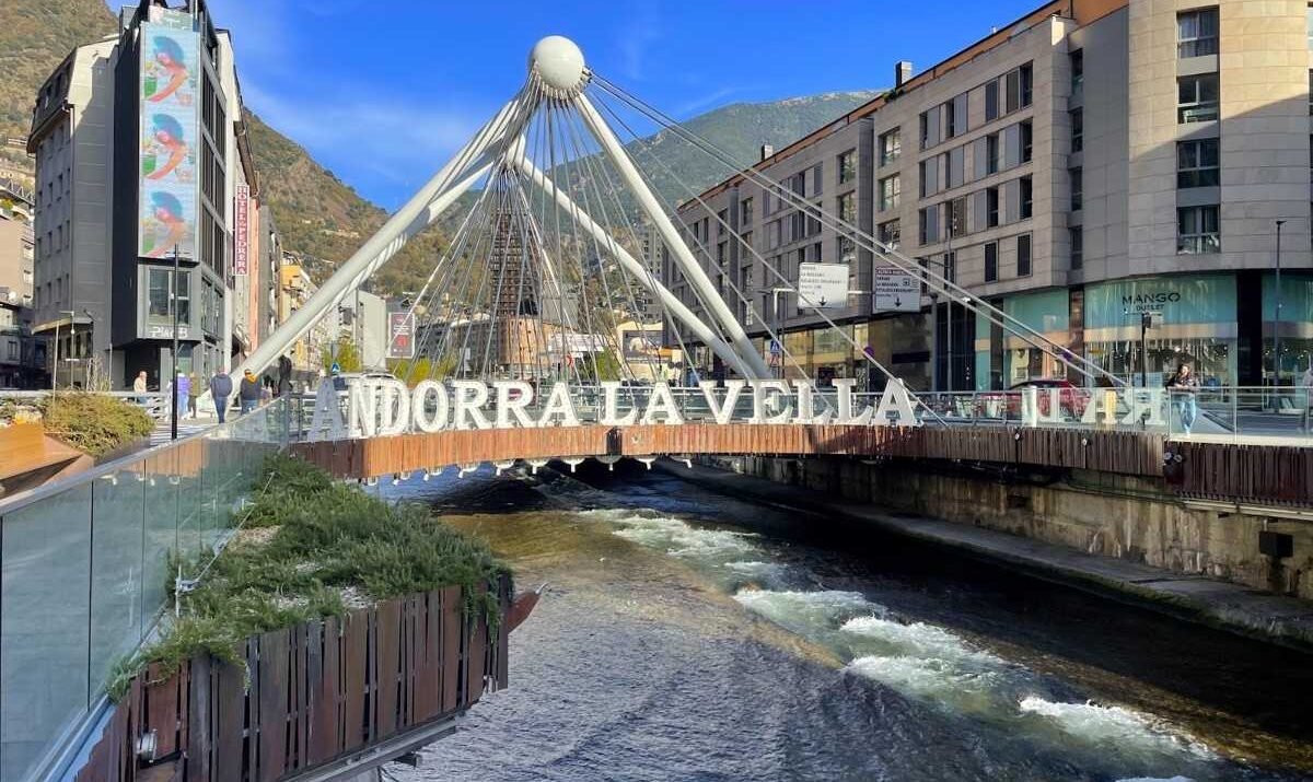 Weed in Andorra la Vella (2026): Cannabis 420 Rules, Enforcement Insight, and Visitor Awareness