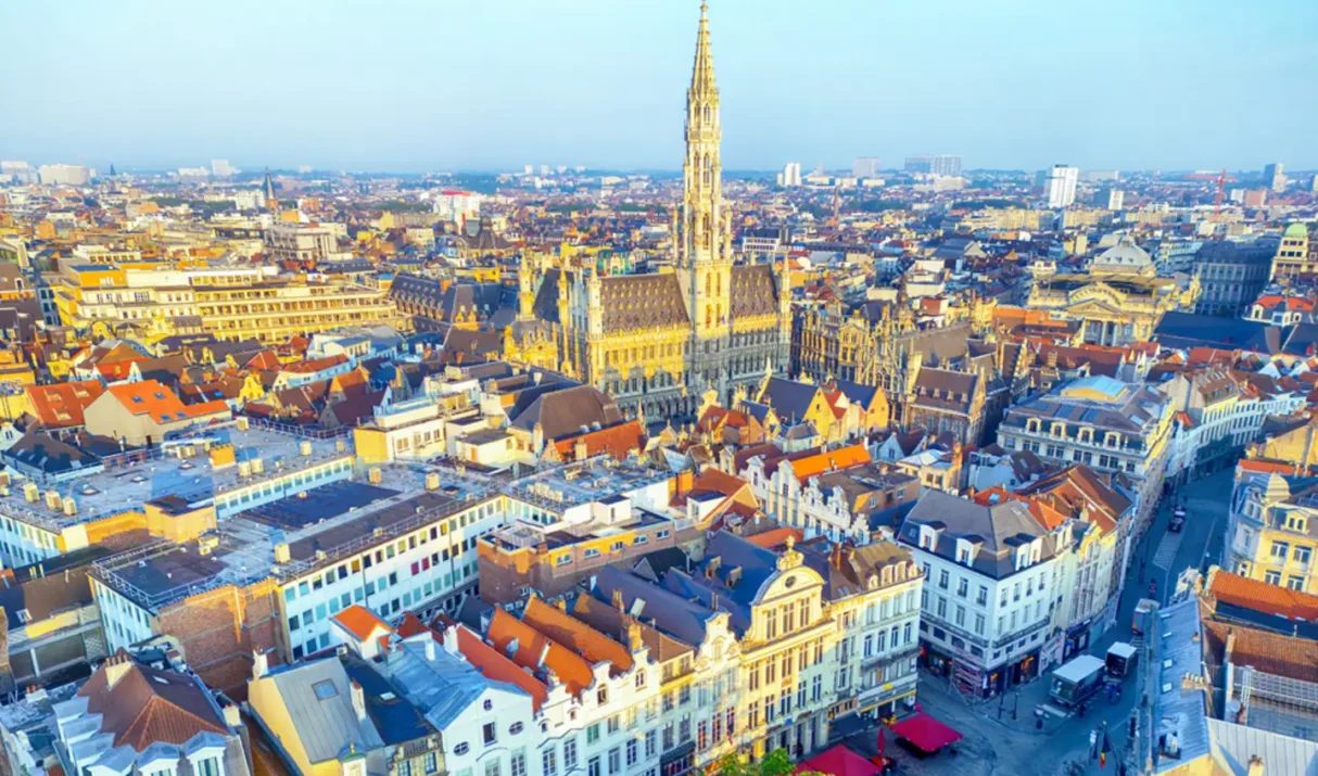 Weed in Brussels (2026): Cannabis 420 Policy Snapshot and Visitor Awareness