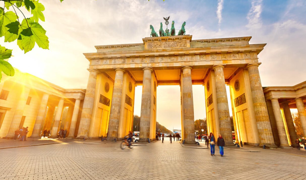 Weed in Berlin (2026): Cannabis 420 City Landscape and Visitor Guidance