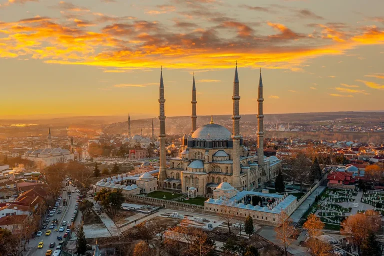 Weed in Edirne: Local Cannabis Climate, Rules, and Travel Awareness