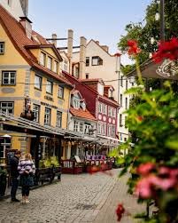 Weed in Riga (2026): Cannabis 420 Urban Context and Visitor Guidance