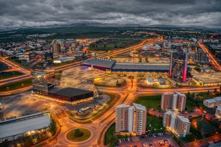 Weed in Kópavogur (2026): Legal Landscape, Local Norms, and Visitor Guidance