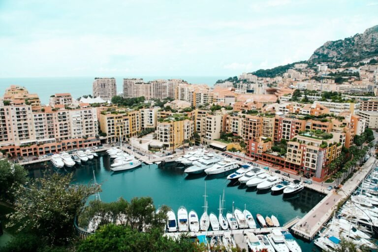 Weed in Monaco-Ville (2026): Law, Practical Reality, and Visitor Awareness